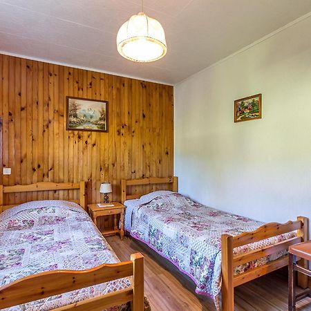 Rez De Chalet Calme Avec Terrasse - 2 Chambres, Proche Pistes A La Clusaz - Fr-1-437-10 المظهر الخارجي الصورة
