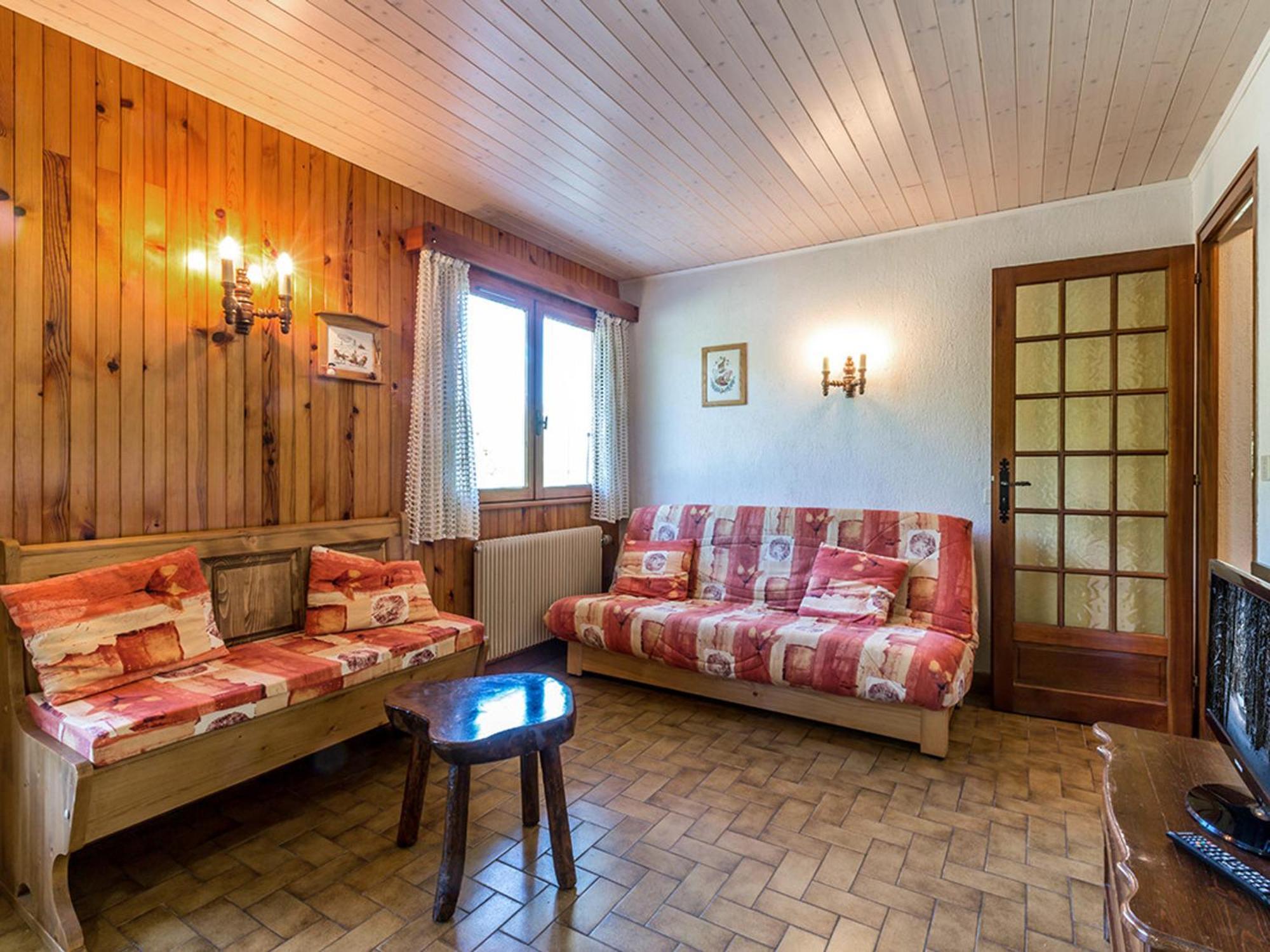 Rez De Chalet Calme Avec Terrasse - 2 Chambres, Proche Pistes A La Clusaz - Fr-1-437-10 المظهر الخارجي الصورة